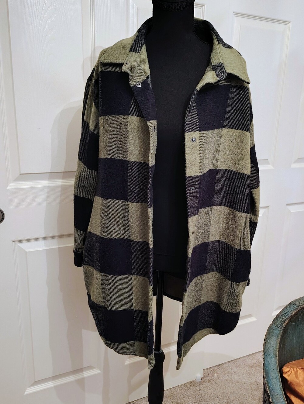 Sage Green/Black Checked Coat. Unlined, Soft. Snap Front. New.